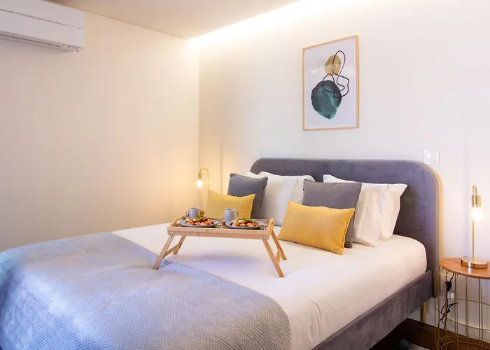 Hilcrown 19 By Lovelystay *