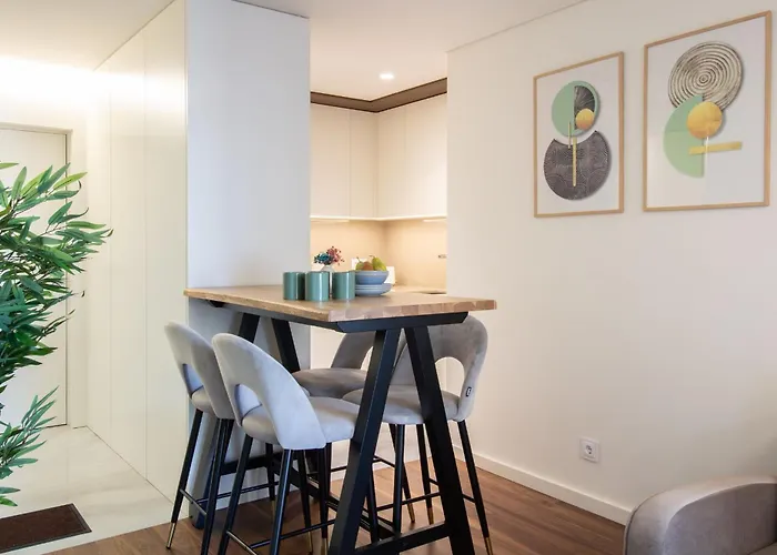 Hilcrown 19 By Lovelystay