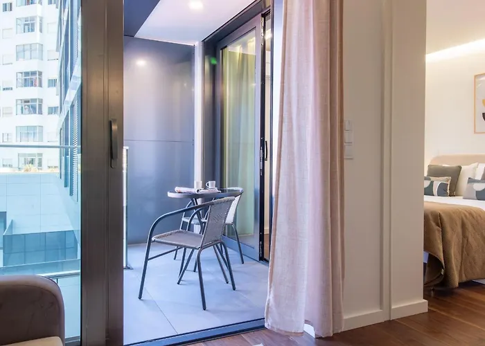 Hilcrown 19 By Lovelystay * Vila Nova de Gaia