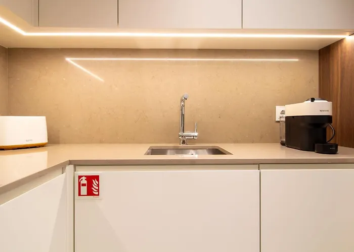 Hilcrown 19 By Lovelystay *