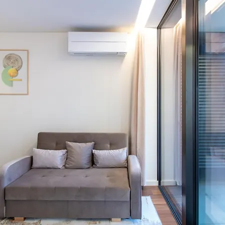 Hilcrown 19 By Lovelystay Apartmán *