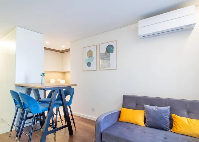 Hilcrown 19 By Lovelystay